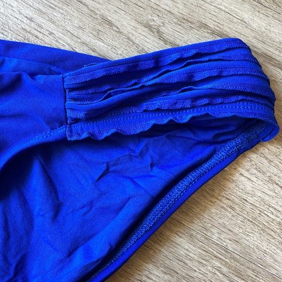 Robin Piccone Royal Blue Bikini - Picture 2 of 4